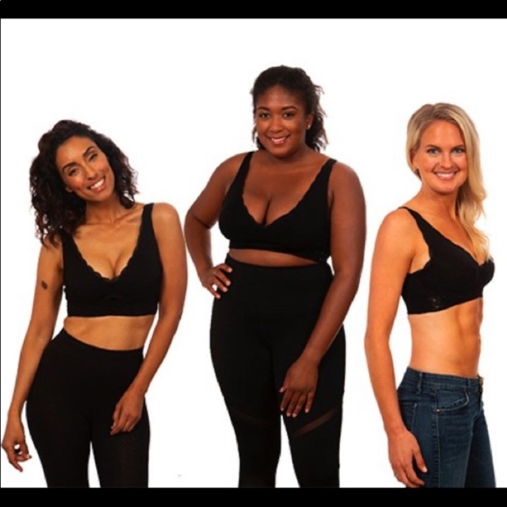 Caramia bra, black, size L. Tried on and not worn.